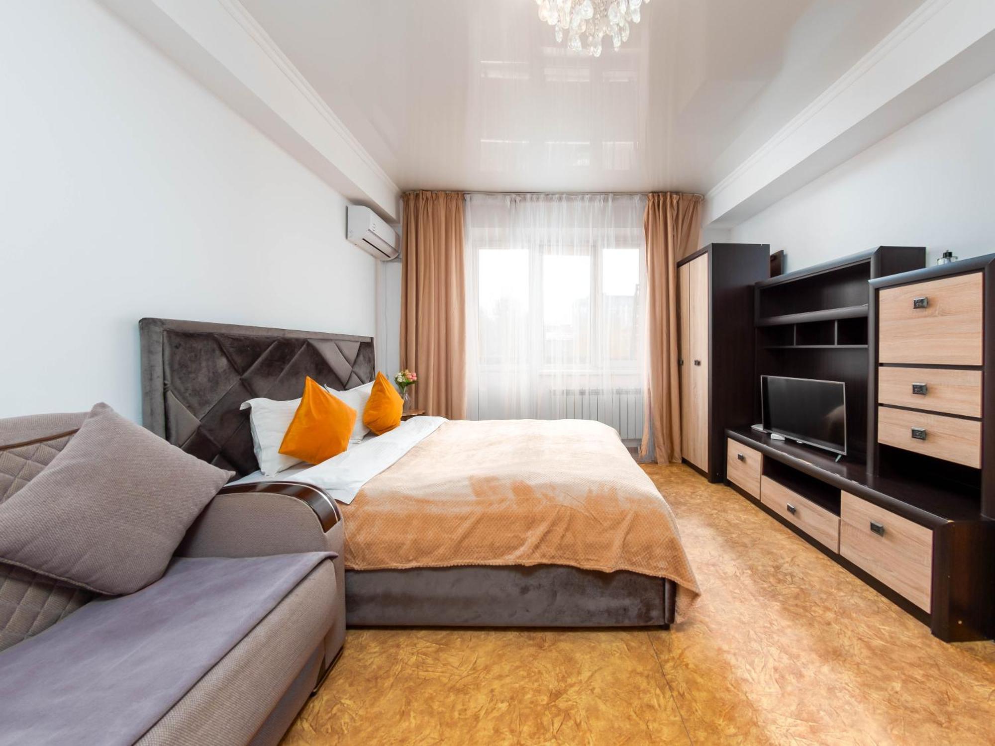Apartment Оn Makatayeva 5 B Almaty Exterior foto