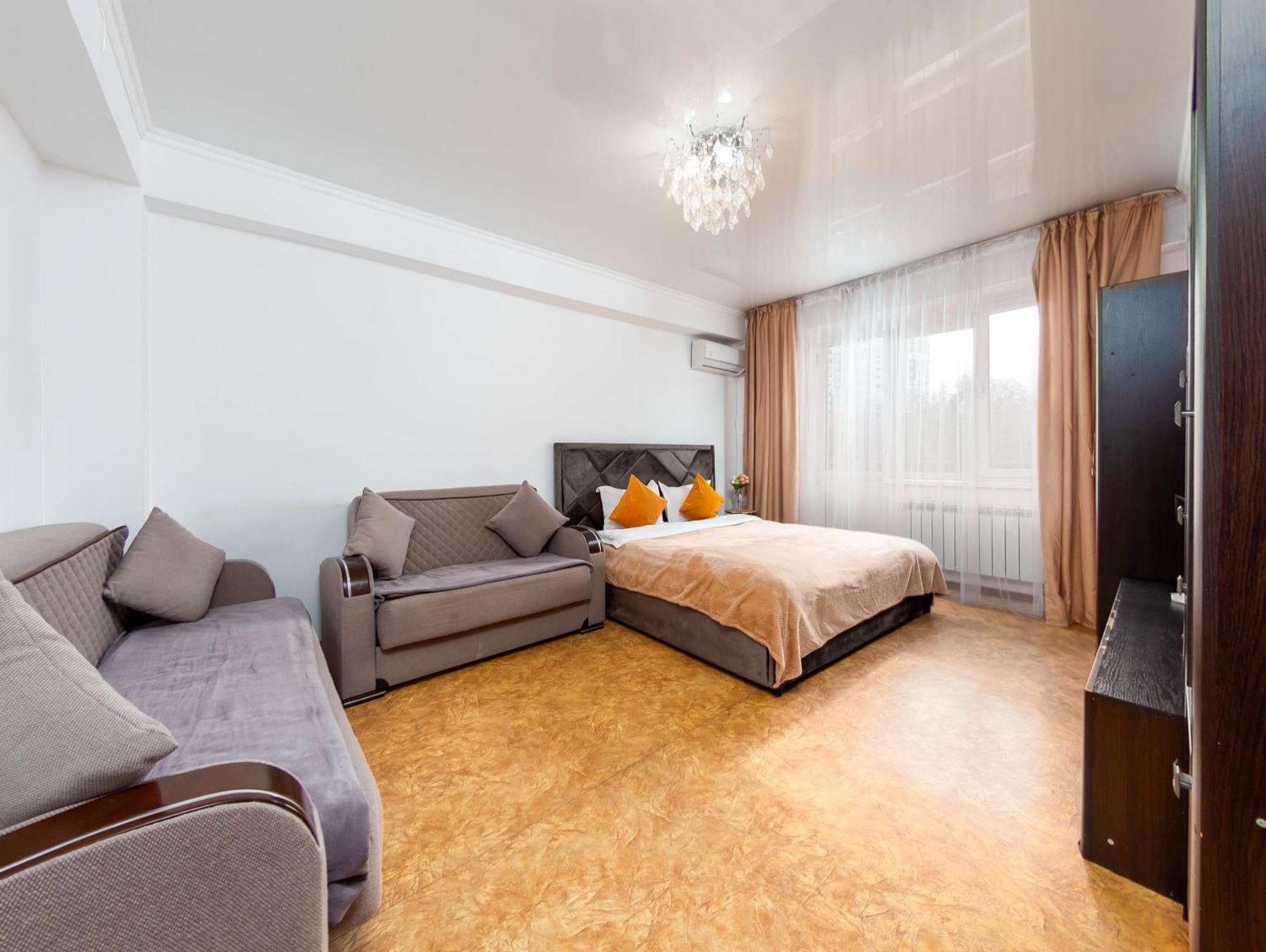 Apartment Оn Makatayeva 5 B Almaty Exterior foto